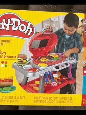 Play-Doh Kids Grill Playset - Red and Silver Pretend BBQ